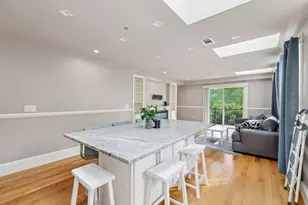 51 Hamilton St, Boston, MA 02125 - Photo 8