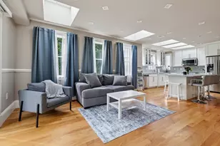 51 Hamilton St, Boston, MA 02125 - Photo 8