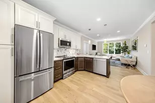 21 Totman St, Quincy, MA 02169 - Photo 4