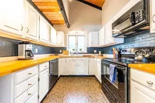 44 Ye Olde County Rd, Gloucester, MA 01930 - Photo 10