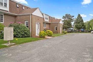 24 Bettys Pond Rd, Barnstable, MA 02601 - Photo 6