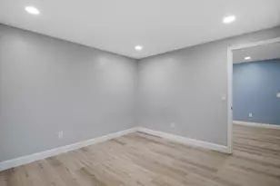 24 Bettys Pond Rd, Barnstable, MA 02601 - Photo 28