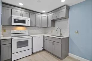 24 Bettys Pond Rd, Barnstable, MA 02601 - Photo 18