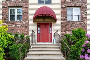 10 Nuttall Ln, Worcester, MA 01604 - Photo 1