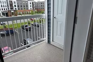 4 Stratton Dr, Woburn, MA 01801 - Photo 14