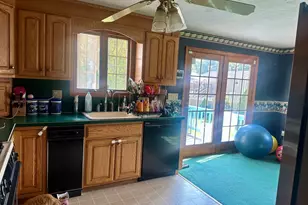 32 Hampden Ave, Brockton, MA 02301 - Photo 2