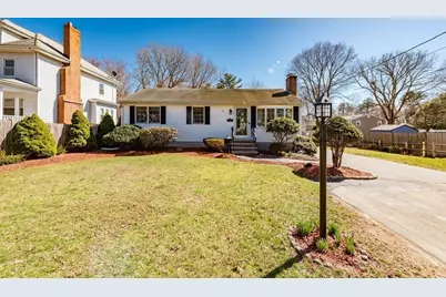 32 Hampden Ave, Brockton, MA 02301 - Photo 1