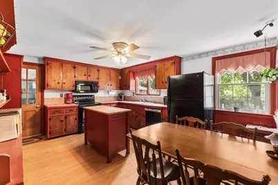 29 Saddle Dr, Bridgewater, MA 02324 - Photo 10