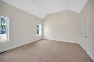 3 Louis Farm Rd, Dracut, MA 01826 - Photo 18