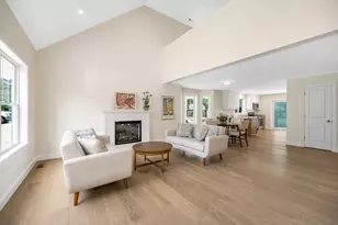 3 Louis Farm Rd, Dracut, MA 01826 - Photo 4