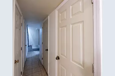 12 Charles St, Brockton, MA 02301 - Photo 22