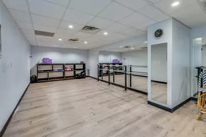 1 Elm Square #L91, Andover, MA 01810 - Photo 2