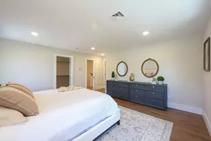 37 Thomas Mann Cir, Norfolk, MA 02056 - Photo 28