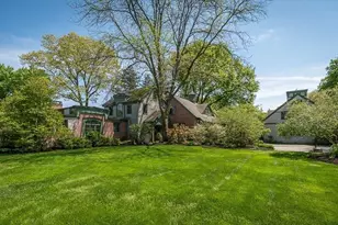 99 Essex St, Hamilton, MA 01982 - Photo 2