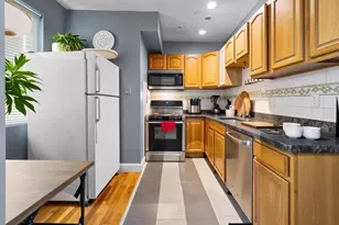 5 Sutton St, Boston, MA 02126 - Photo 6