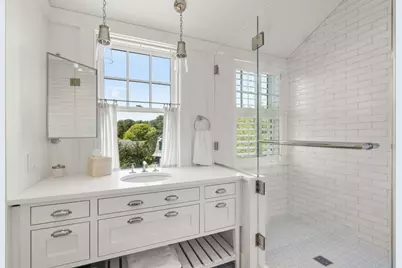 150 East Chop Dr, Oak Bluffs, MA 02557 - Photo 38