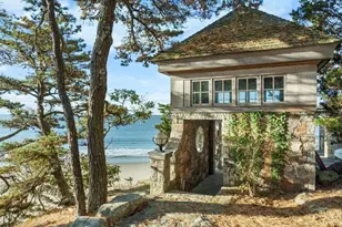 239 Summer, Manchester by the Sea, MA 01944 - Photo 12