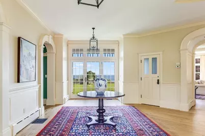 239 Summer, Manchester by the Sea, MA 01944 - Photo 18
