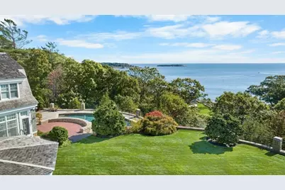 239 Summer, Manchester by the Sea, MA 01944 - Photo 16