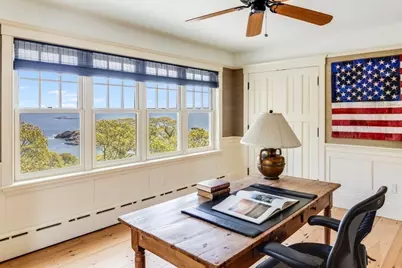 239 Summer, Manchester by the Sea, MA 01944 - Photo 30