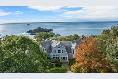 239 Summer, Manchester by the Sea, MA 01944 - Photo 16
