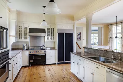 239 Summer, Manchester by the Sea, MA 01944 - Photo 22