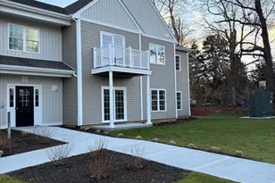 2 S Spooner St, Plymouth, MA 02360 - Photo 4