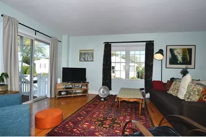 18 D St, Hull, MA 02045 - Photo 6