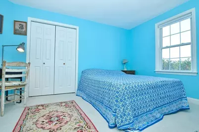 18 D St, Hull, MA 02045 - Photo 16