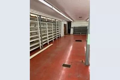 3 Pershing St, Fitchburg, MA 01420 - Photo 4