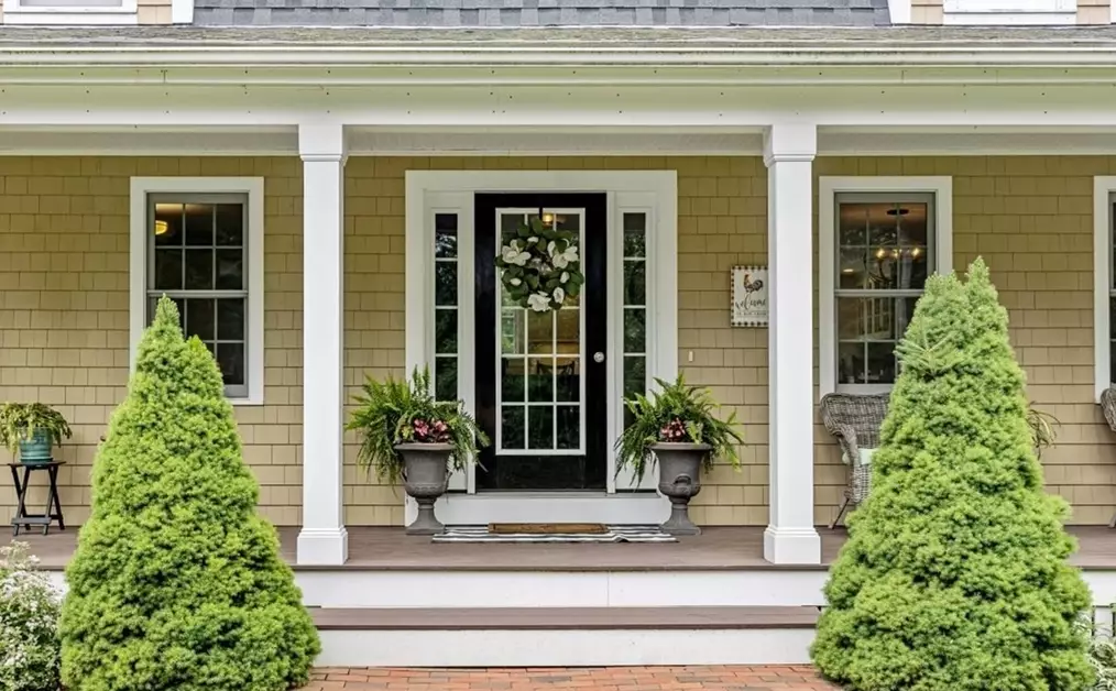 1296 Main, Hanover, MA 02339 - MLS 73389331 - Coldwell Banker