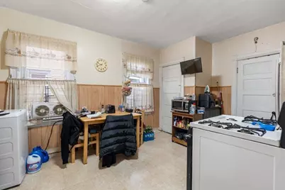 15 Nightingale St, Boston, MA 02124 - Photo 12