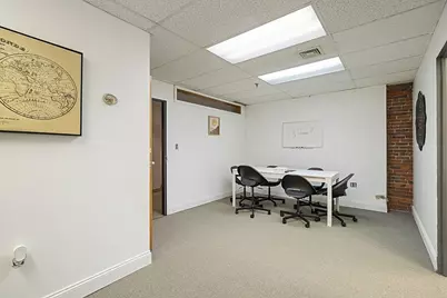 200 Lincoln St #302, Boston, MA 02111 - Photo 4