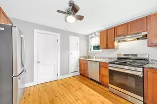 587 Essex Ave, Gloucester, MA 01930 - Photo 10