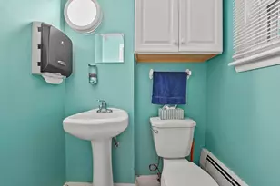 577 Grove St, Worcester, MA 01605 - Photo 22