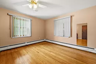 577 Grove St, Worcester, MA 01605 - Photo 18