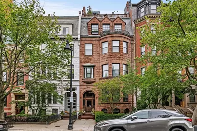 316 Beacon St #1, Boston, MA 02116 - Photo 2