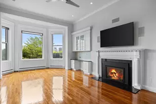 316 Beacon St, Boston, MA 02116 - Photo 4