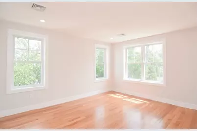 73A Trowbridge St #73A, Belmont, MA 02478 - Photo 6
