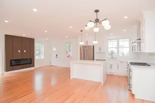 73A Trowbridge St, Belmont, MA 02478 - Photo 2