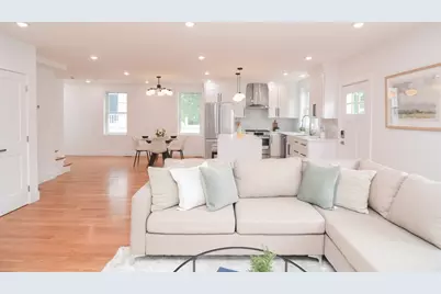 73B Trowbridge St #73B, Belmont, MA 02478 - Photo 2