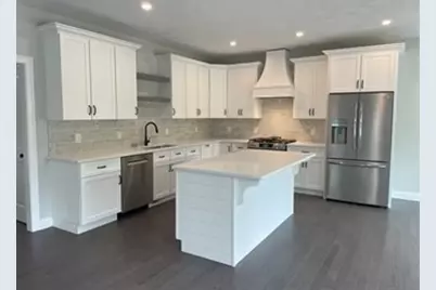 288 Fisher Rd, Holden, MA 01520 - Photo 1