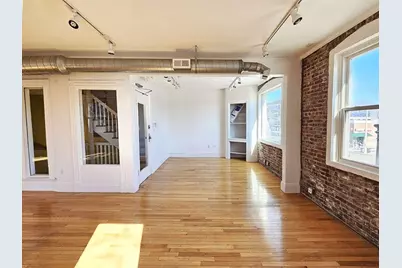 1902 Massachusetts Ave #2, Cambridge, MA 02140 - Photo 2