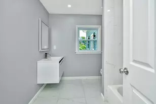 87 Summer St, Abington, MA 02351 - Photo 32