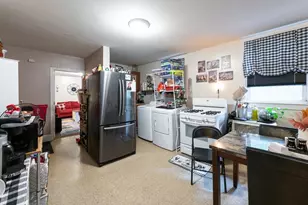 8 Everett St, Somerville, MA 02143 - Photo 18