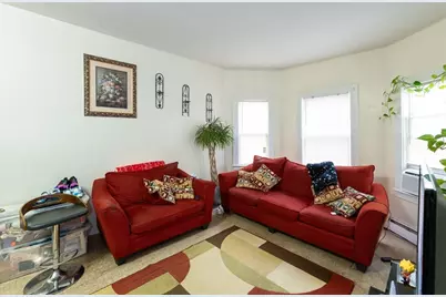 8 Everett St, Somerville, MA 02143 - Photo 14