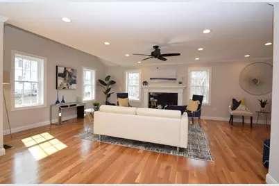 5 Clarendon Circle #Lot 4, Holbrook, MA 02343 - Photo 4