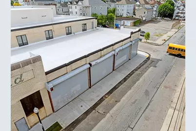 229-241 Coffin Ave #CB4, New Bedford, MA 02746 - Photo 20