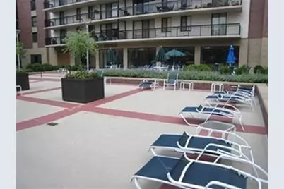 60 Longwood Ave #802, Brookline, MA 02446 - Photo 18