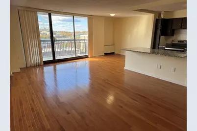 60 Longwood Ave #802, Brookline, MA 02446 - Photo 6